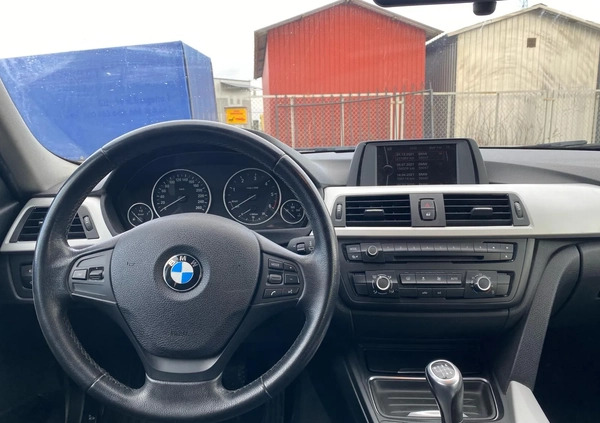 BMW Seria 3 cena 35900 przebieg: 230896, rok produkcji 2013 z Giżycko małe 46